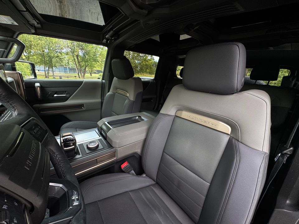 2025 GMC HUMMER EV