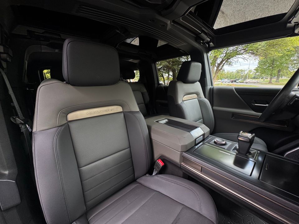 2025 GMC HUMMER EV