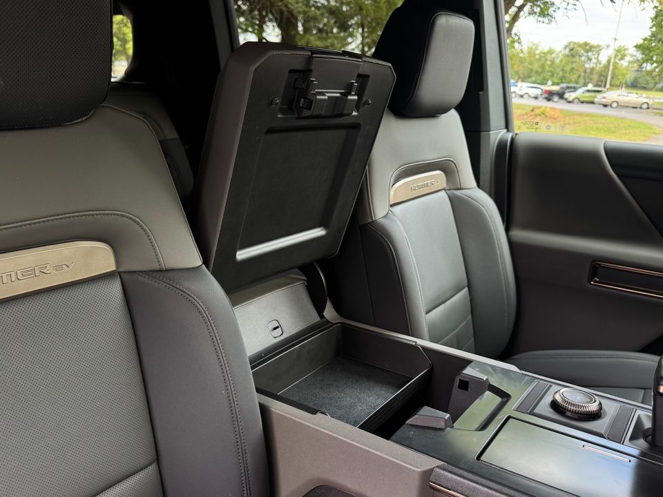 2025 GMC HUMMER EV
