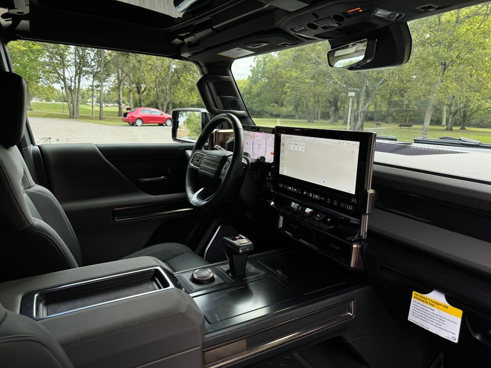 2025 GMC HUMMER EV