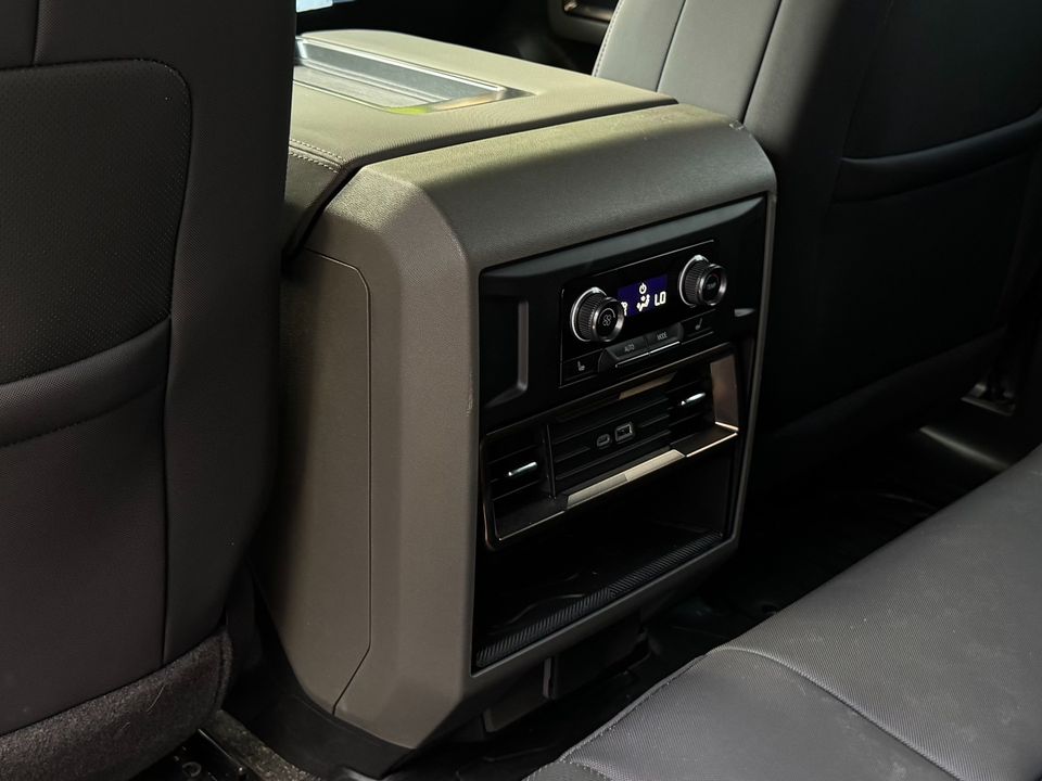 2025 GMC HUMMER EV