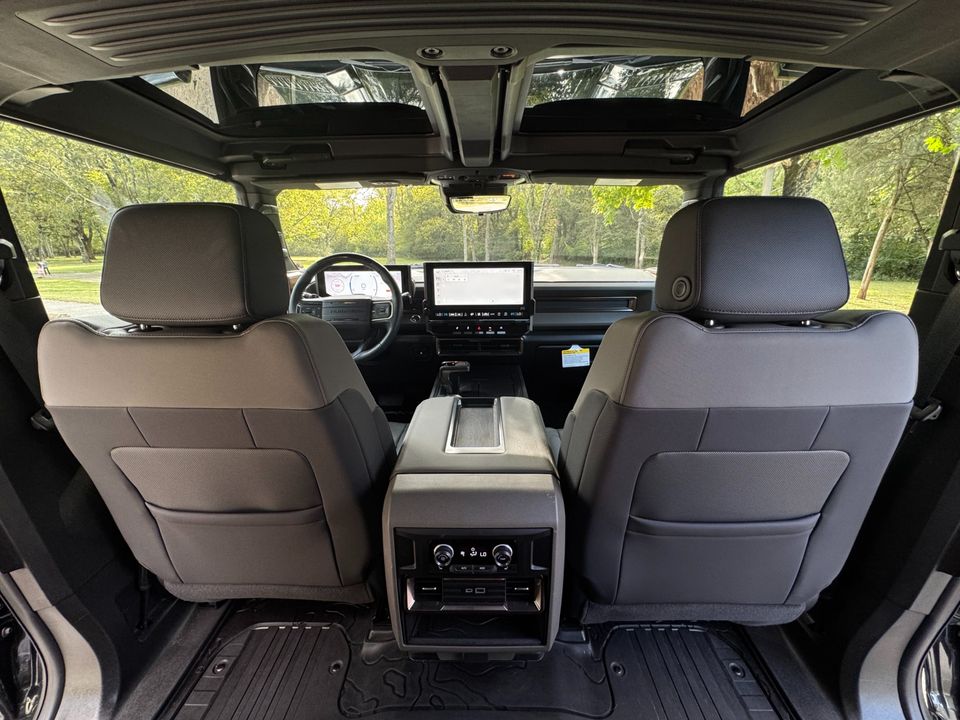 2025 GMC HUMMER EV