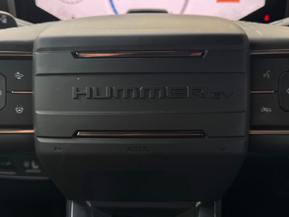 2025 GMC HUMMER EV