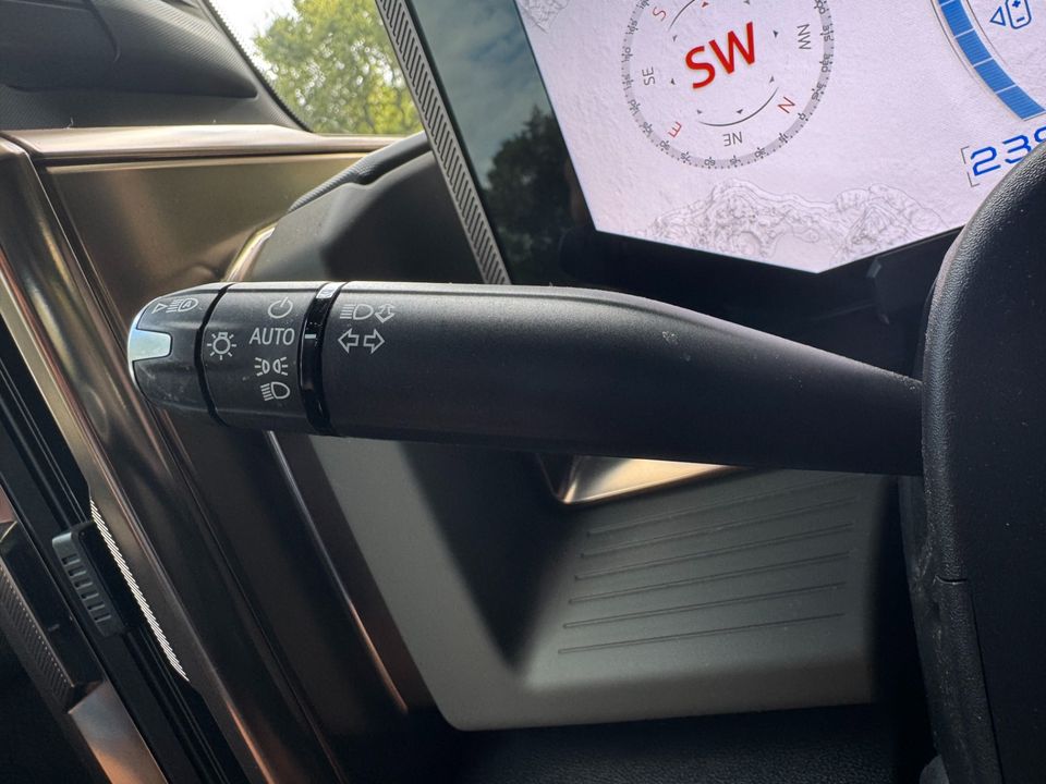 2025 GMC HUMMER EV