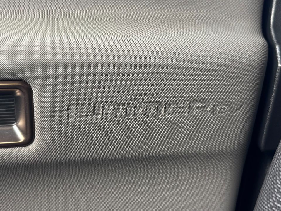 2025 GMC HUMMER EV