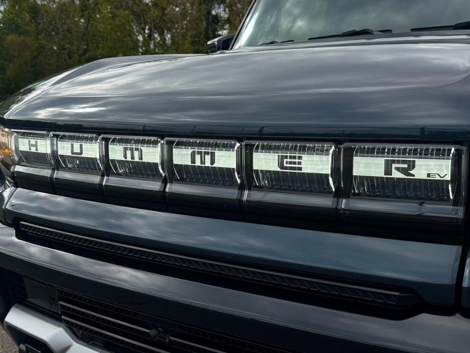 2025 GMC HUMMER EV