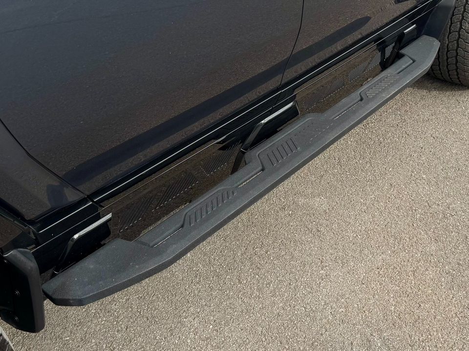 2025 GMC HUMMER EV