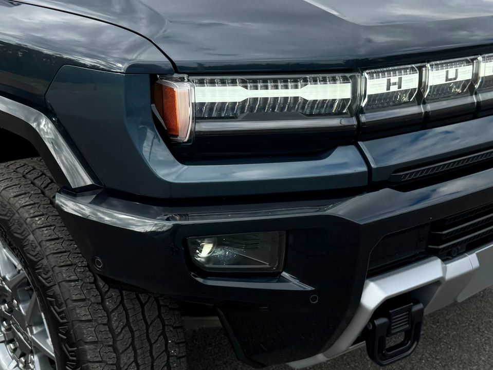 2025 GMC HUMMER EV