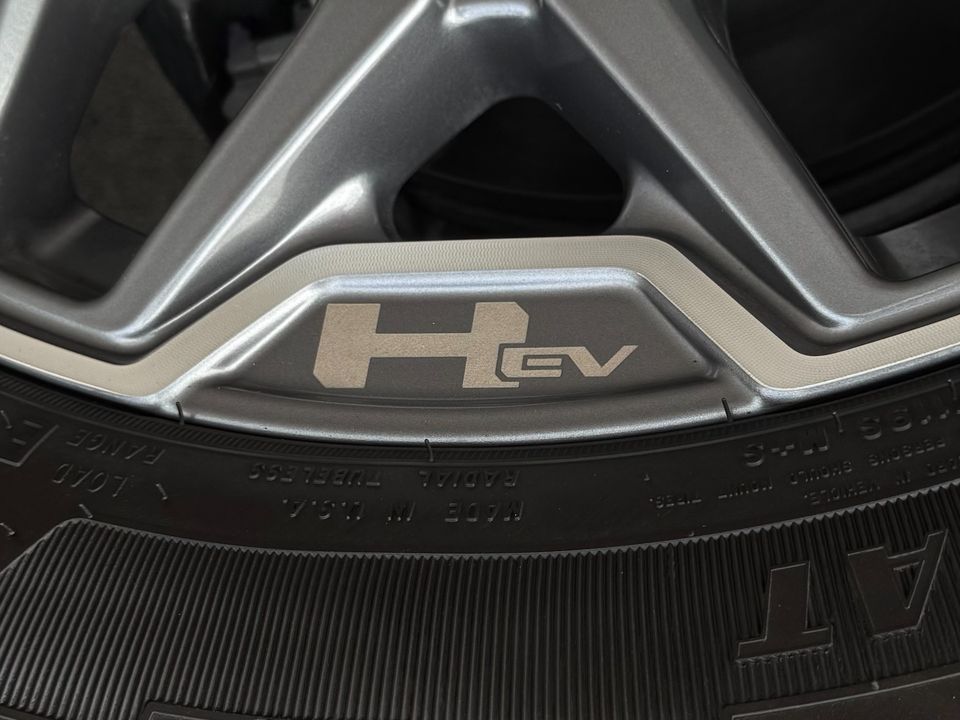 2025 GMC HUMMER EV