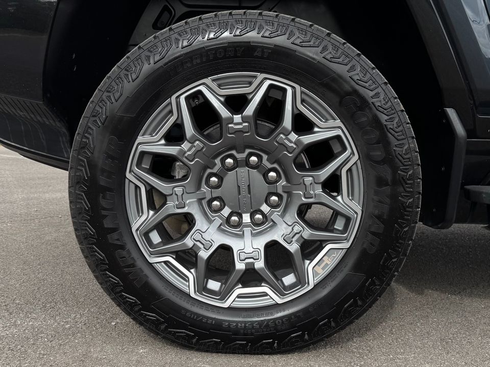 2025 GMC HUMMER EV