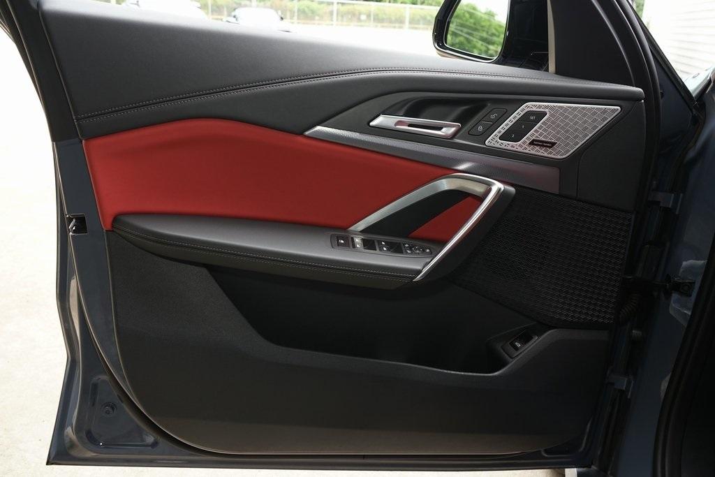2024 BMW X1