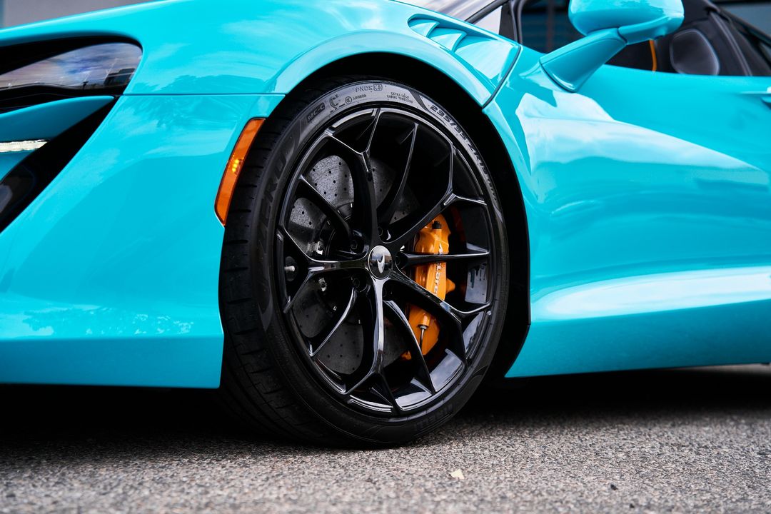 2025 McLaren Artura