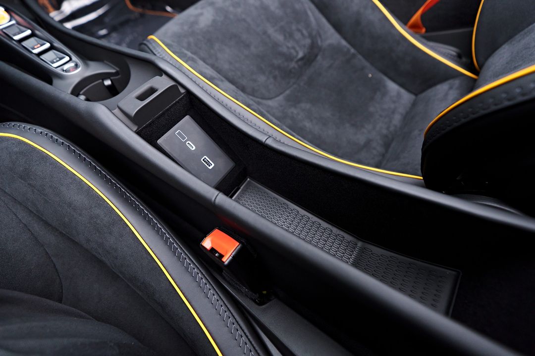 2025 McLaren Artura