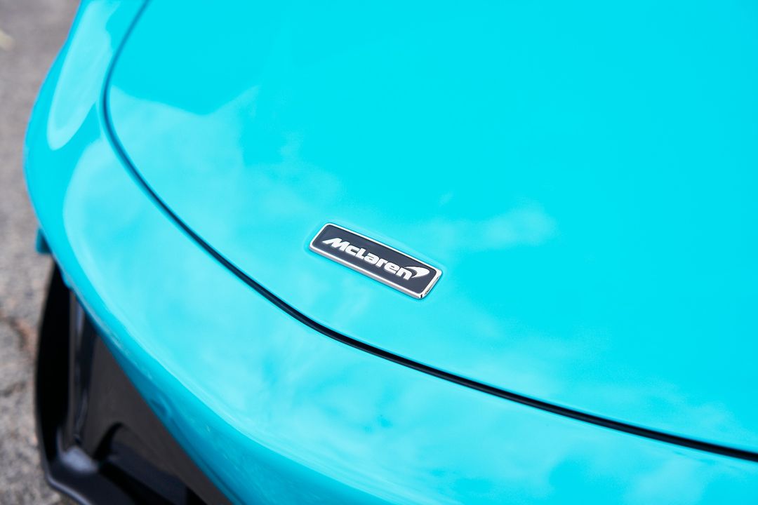 2025 McLaren Artura
