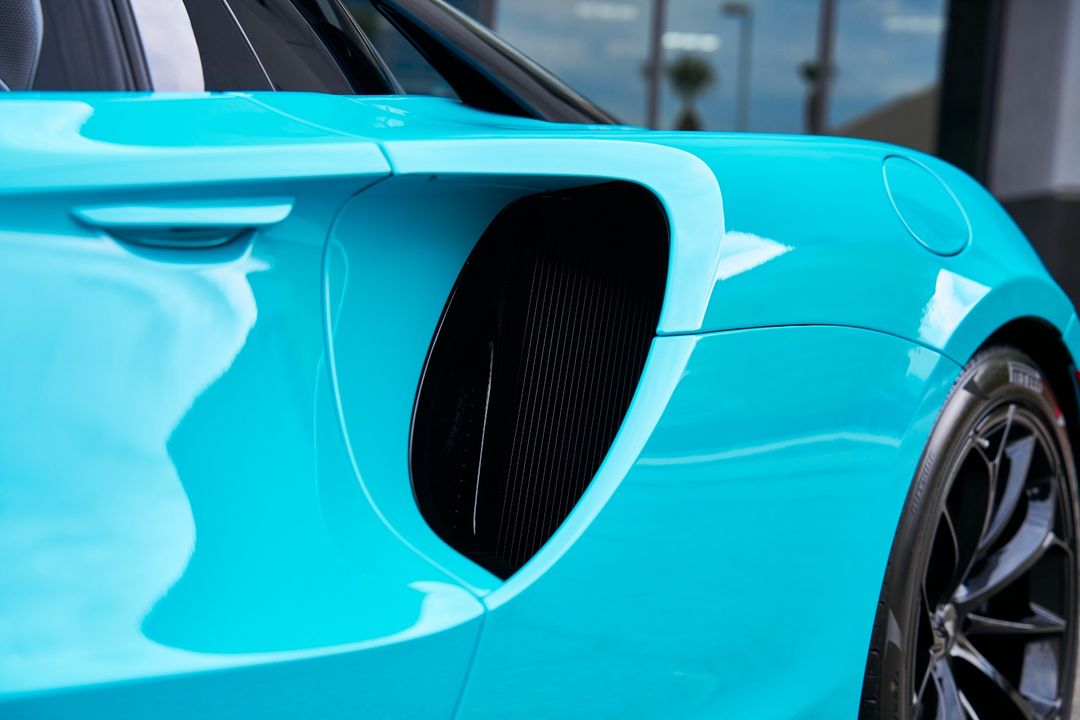2025 McLaren Artura
