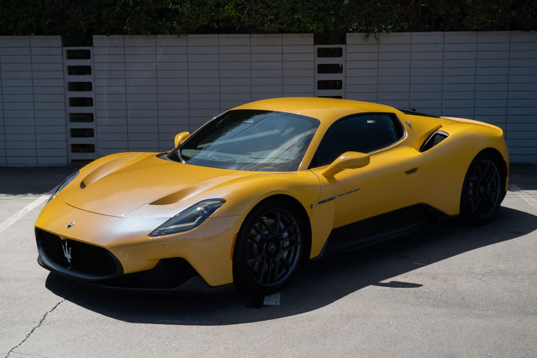 2023 Maserati MC20