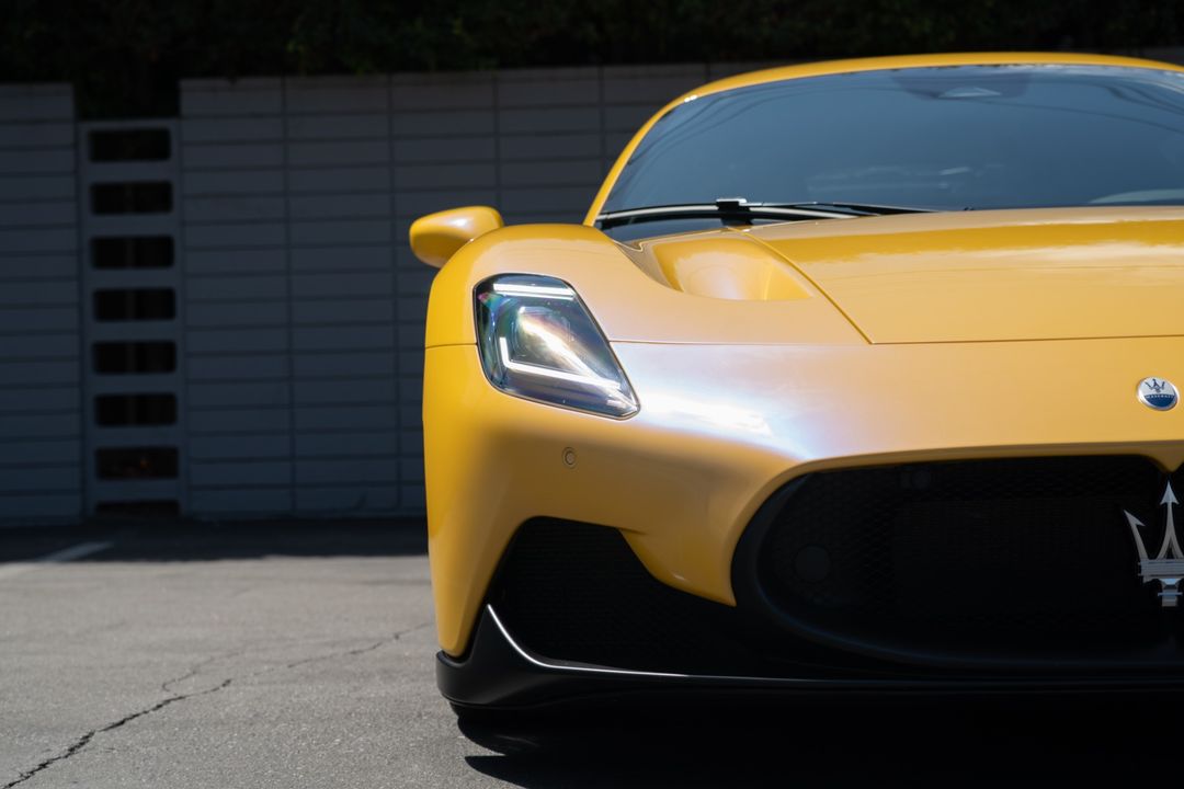 2023 Maserati MC20