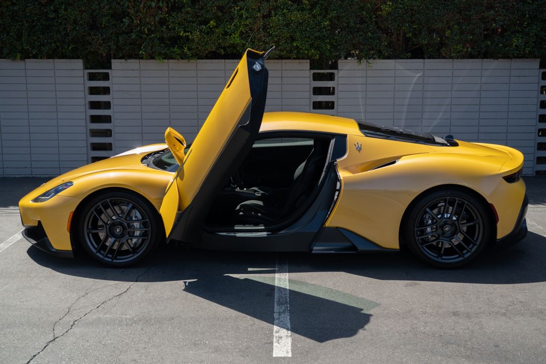 2023 Maserati MC20