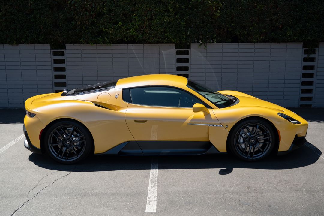 2023 Maserati MC20