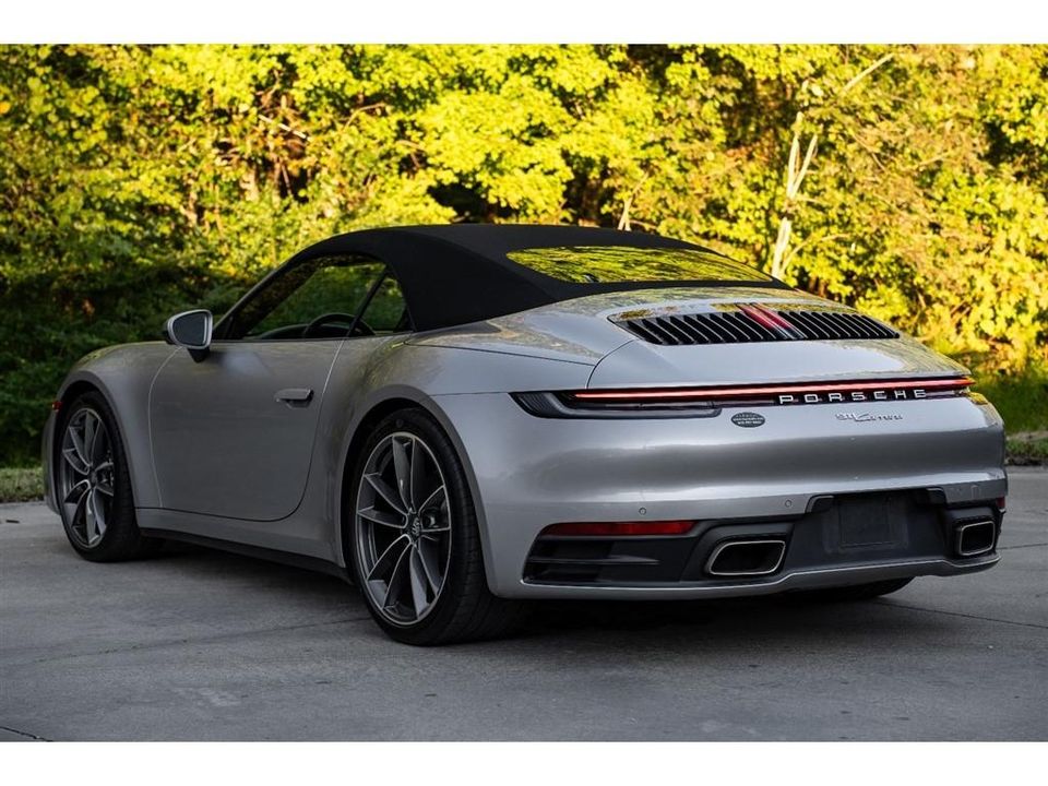 2022 Porsche 911