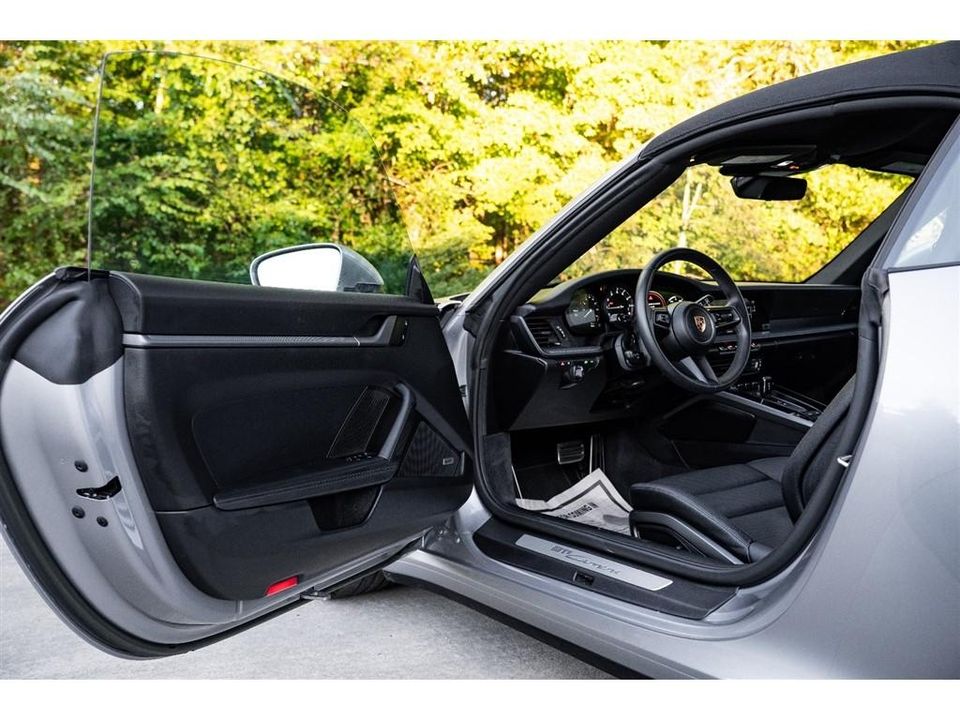 2022 Porsche 911