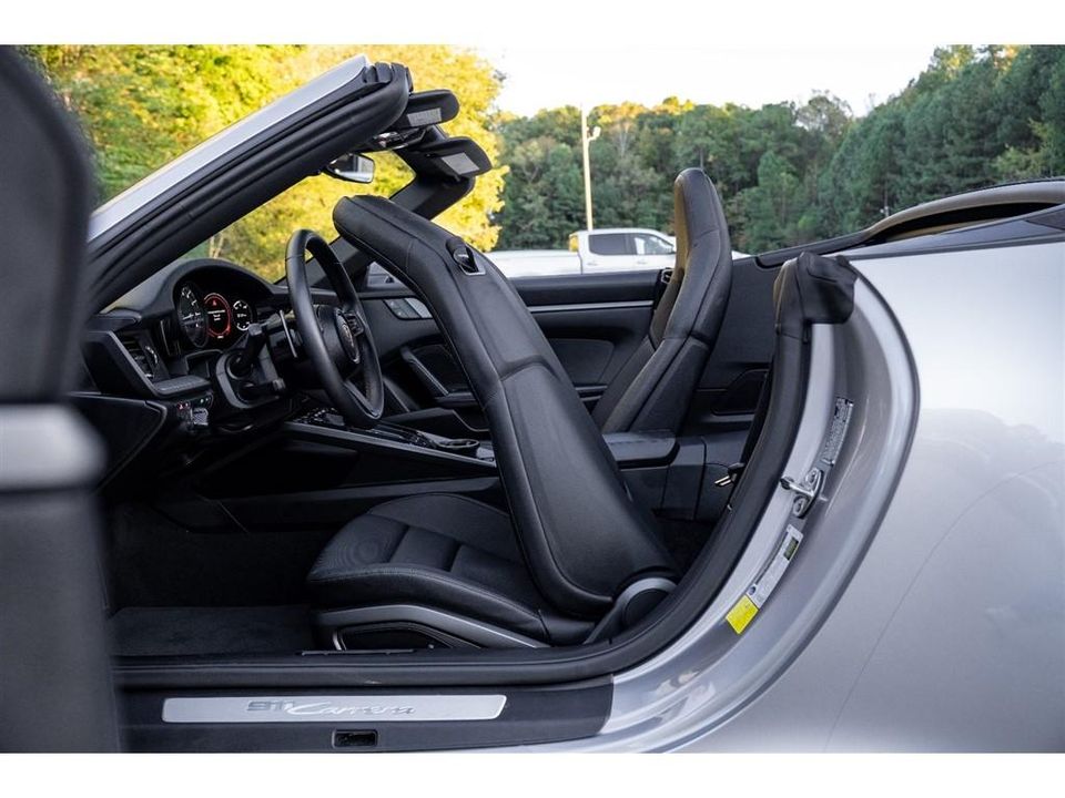 2022 Porsche 911