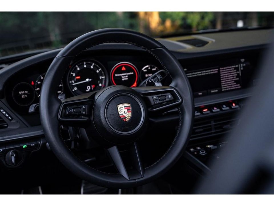 2022 Porsche 911