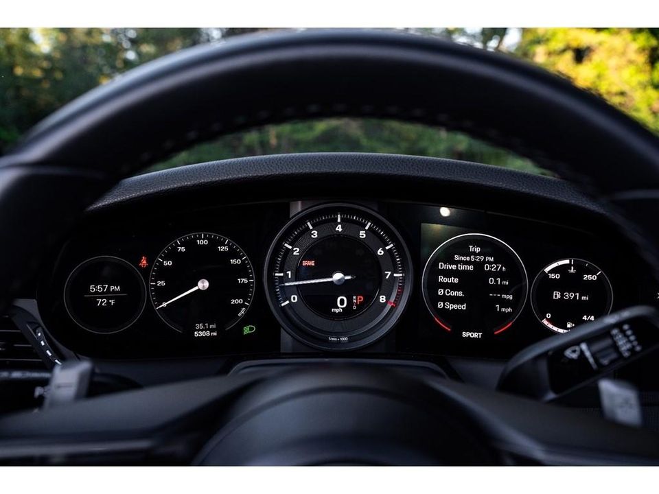 2022 Porsche 911