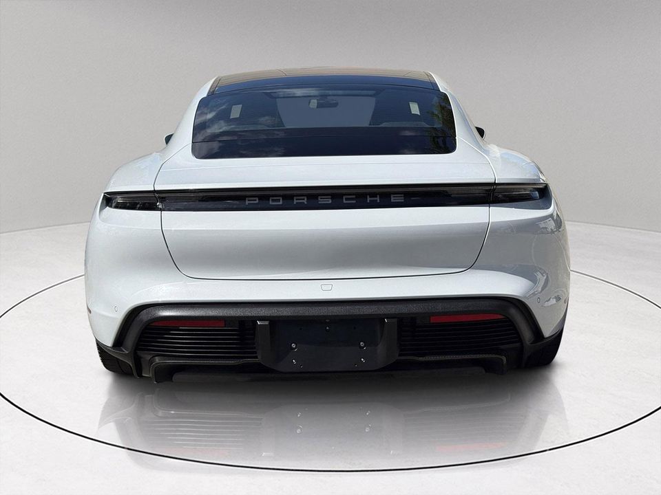 2020 PORSCHE TAYCAN