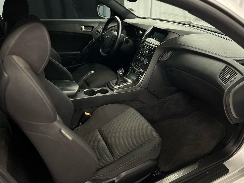 2015 Hyundai Genesis Coupe