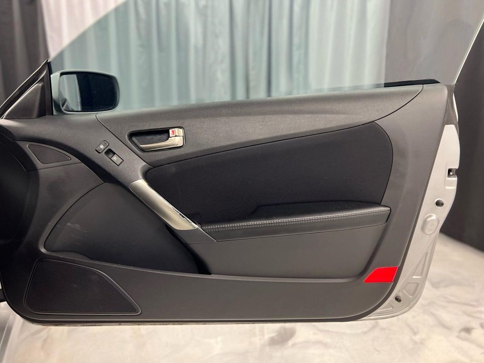 2015 Hyundai Genesis Coupe