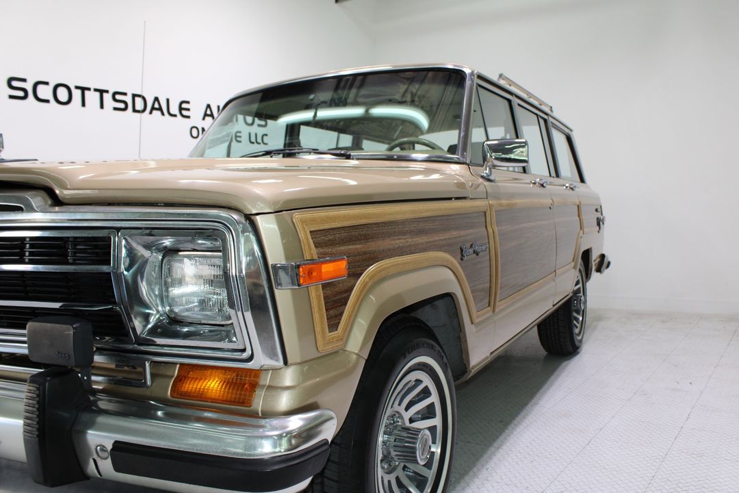 1989 Jeep Grand Wagoneer 4X4