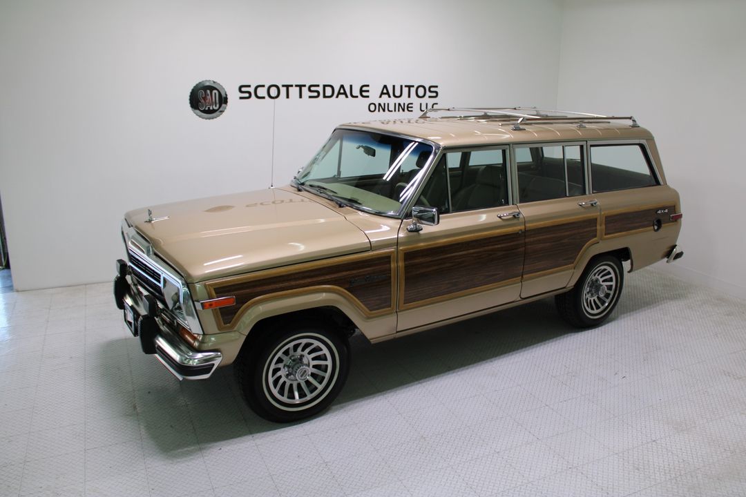 1989 Jeep Grand Wagoneer 4X4