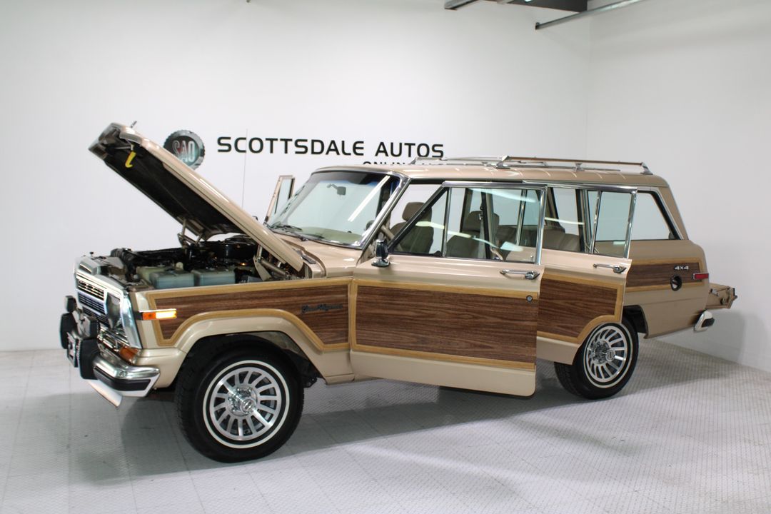1989 Jeep Grand Wagoneer 4X4