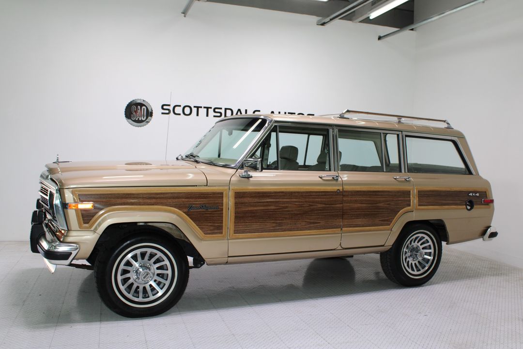 1989 Jeep Grand Wagoneer 4X4