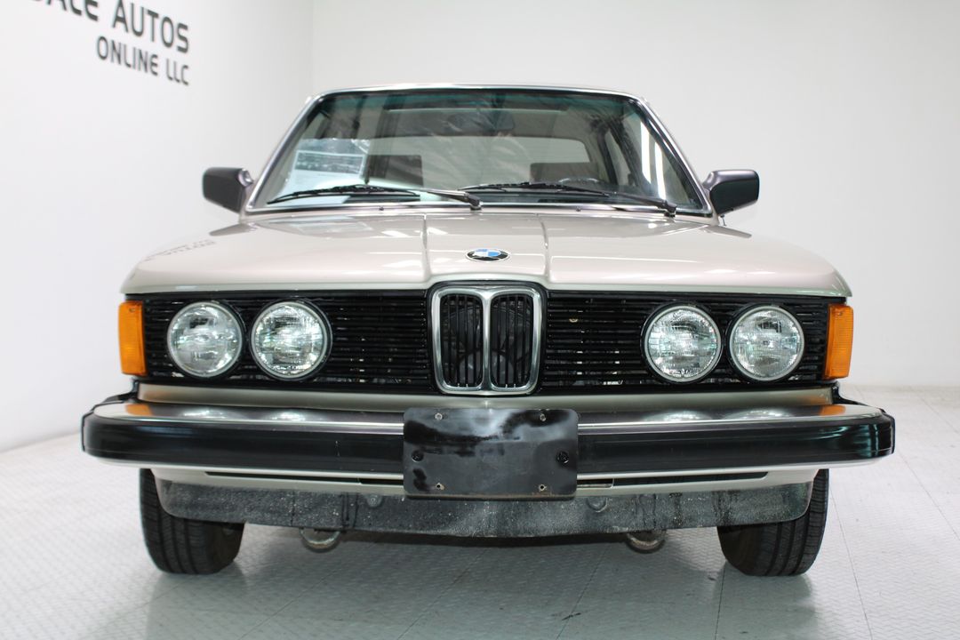 1983 BMW 320i