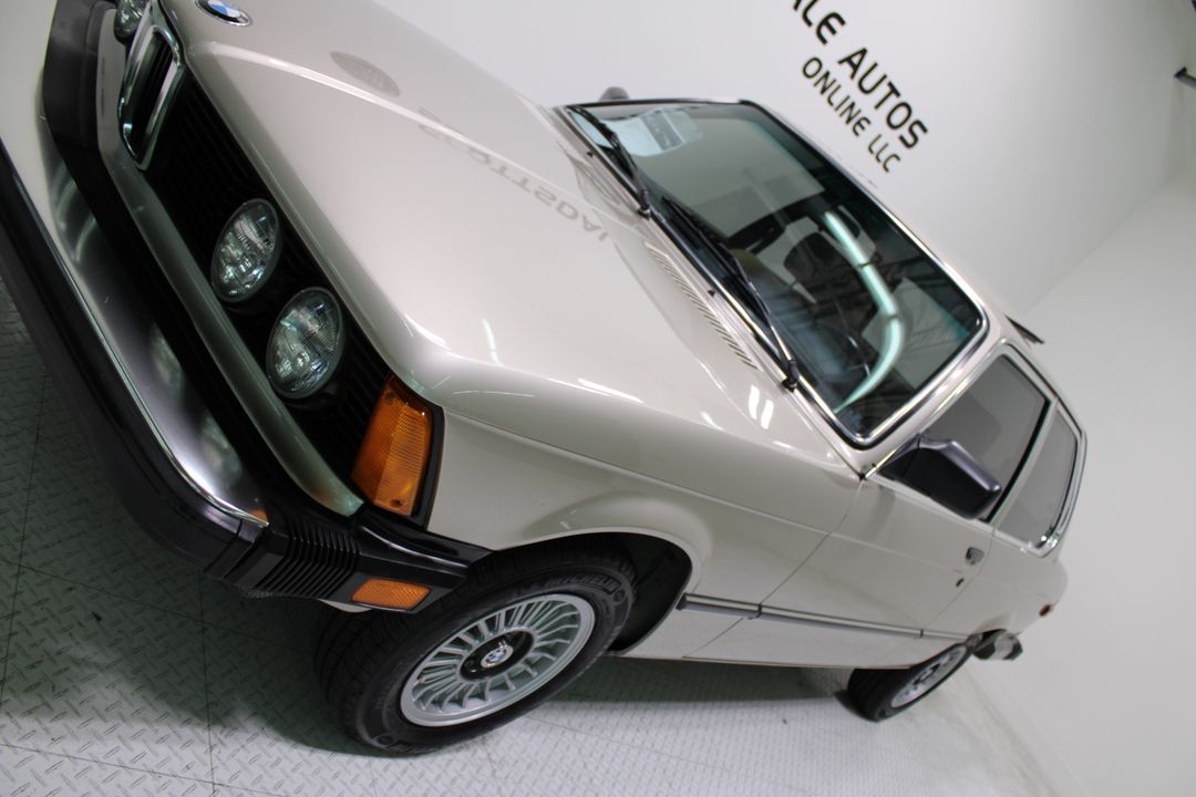1983 BMW 320i