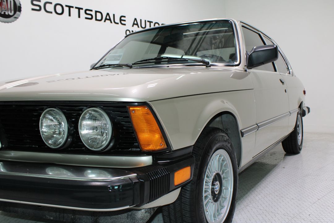 1983 BMW 320i