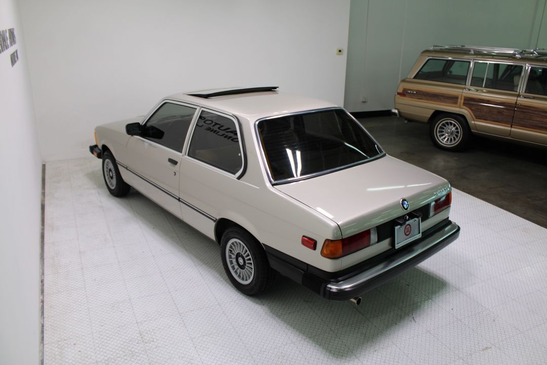 1983 BMW 320i