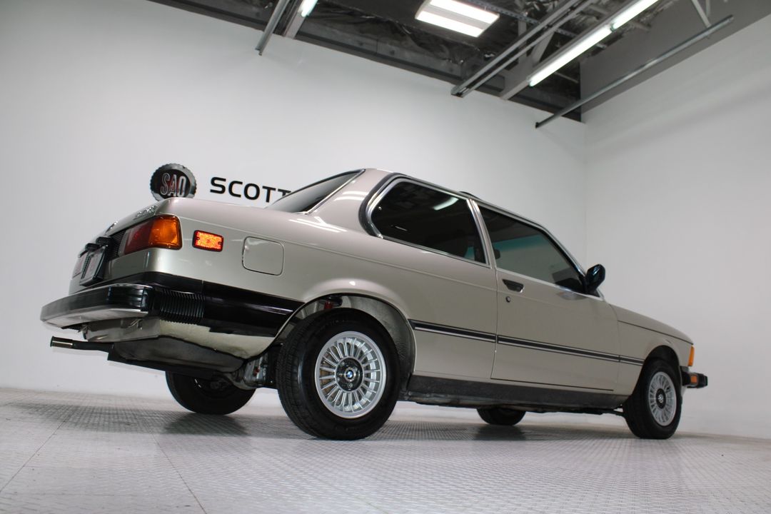 1983 BMW 320i