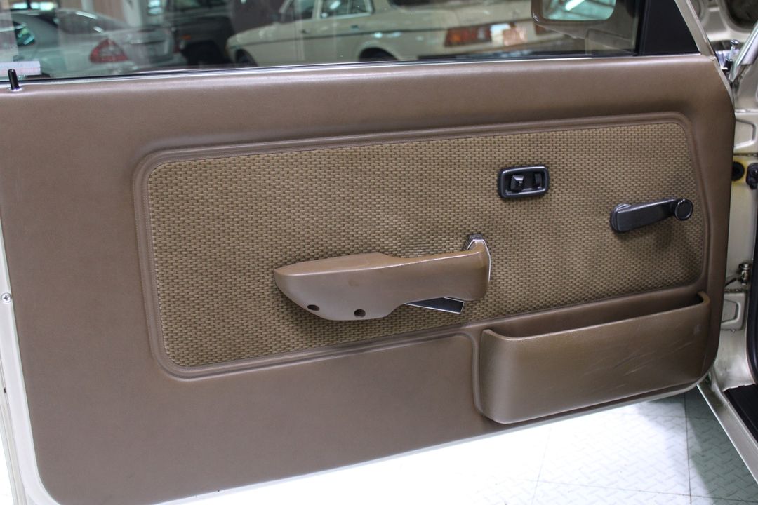 1983 BMW 320i
