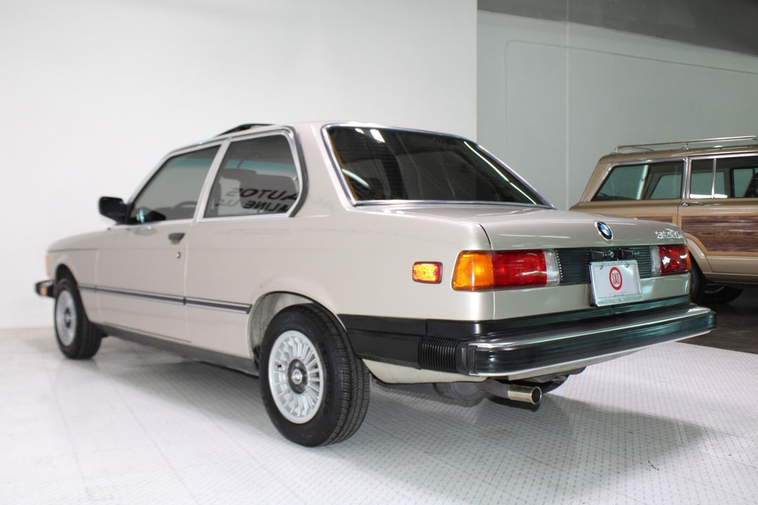 1983 BMW 320i