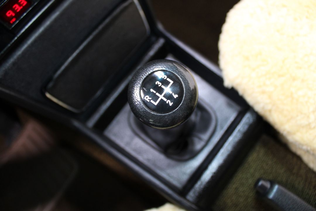 1983 BMW 320i