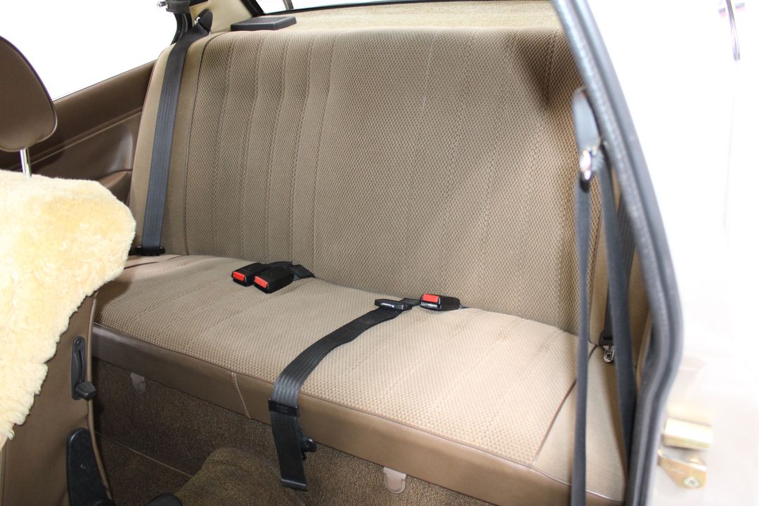 1983 BMW 320i