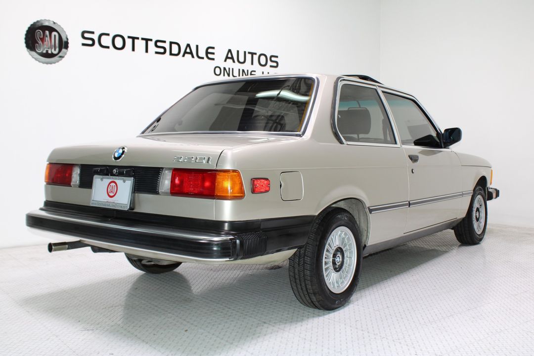 1983 BMW 320i