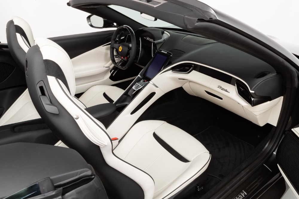 2024 Ferrari Roma Spider