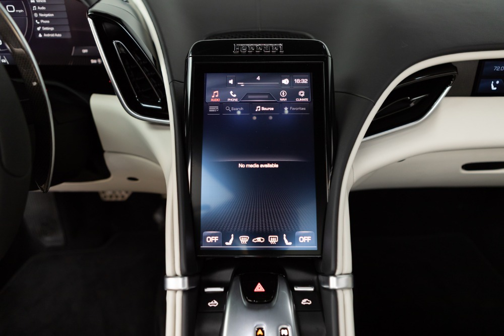 2024 Ferrari Roma Spider