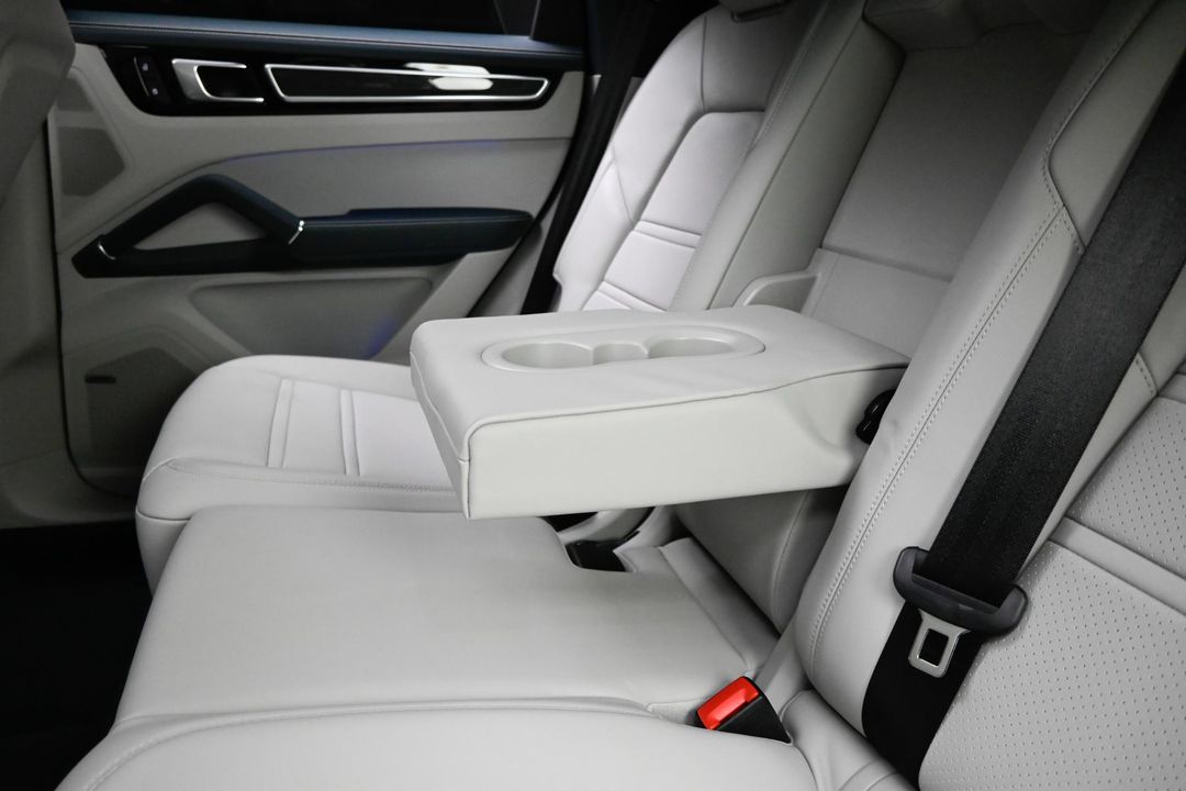 2022 Porsche Cayenne