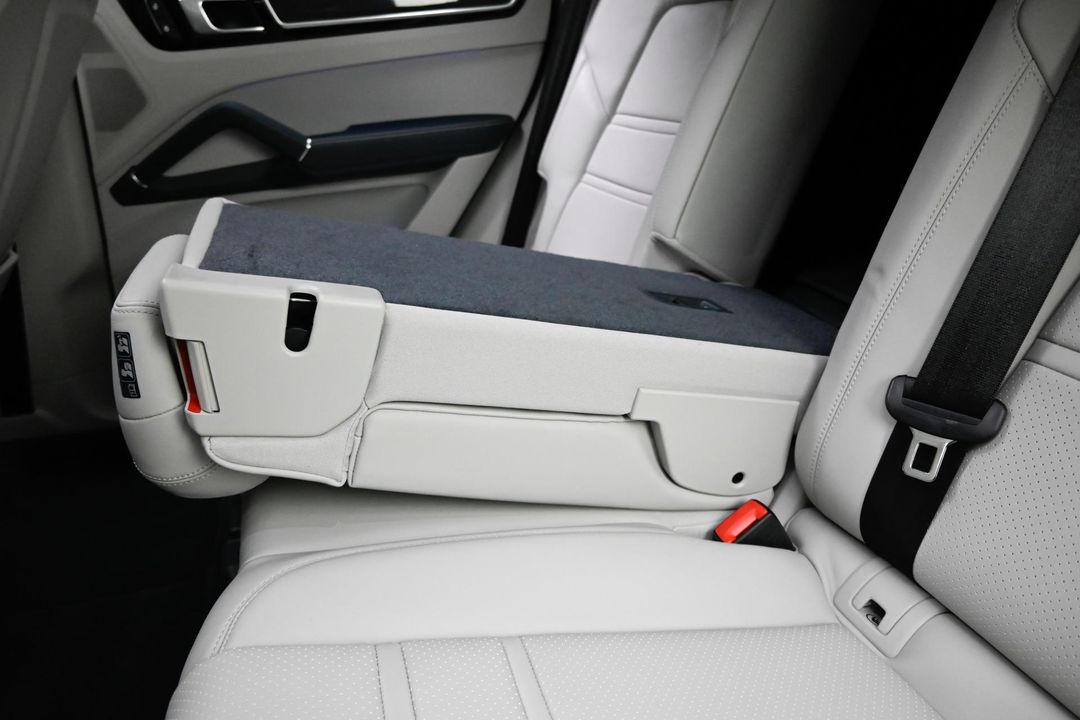 2022 Porsche Cayenne