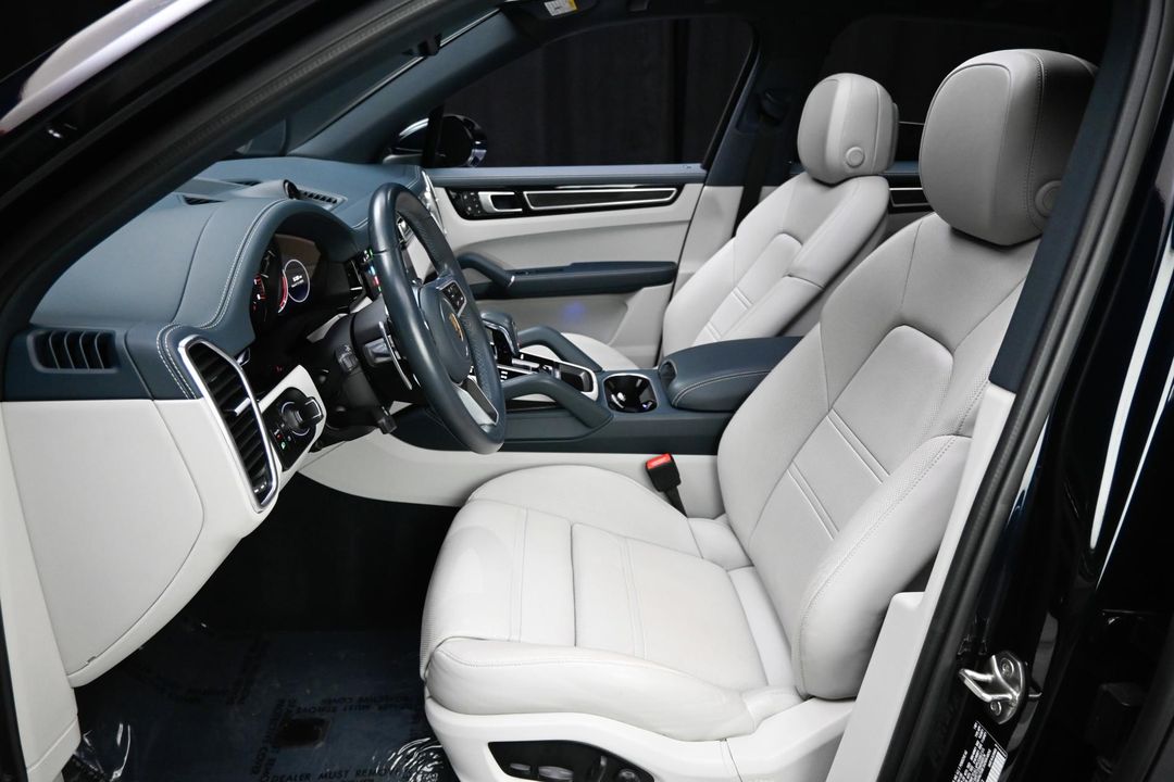 2022 Porsche Cayenne